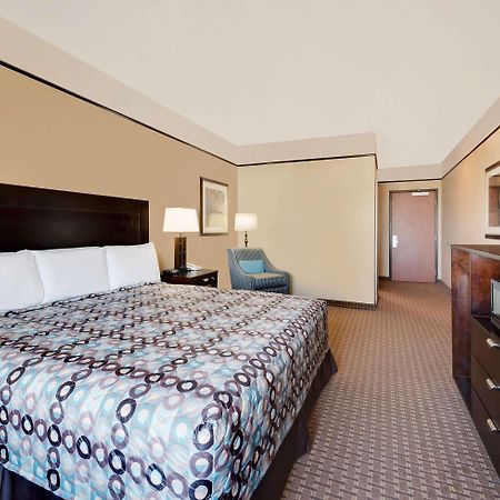 Super 8 By Wyndham Odessa Tx Hotel Екстериор снимка